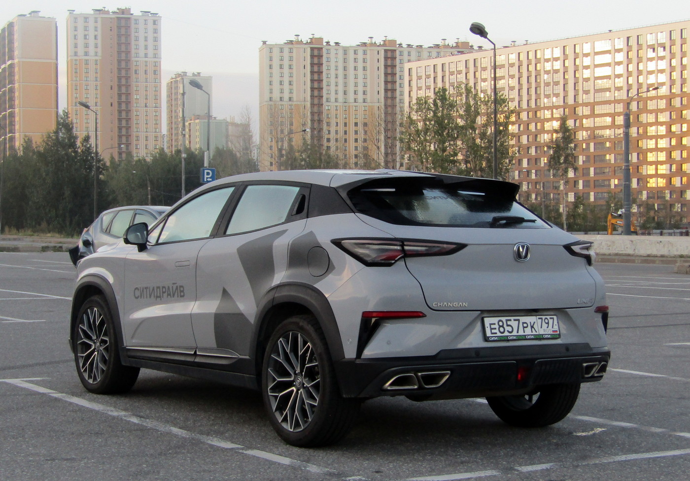 Санкт-Петербург, Changan UNI-T № Е 857 РК 797