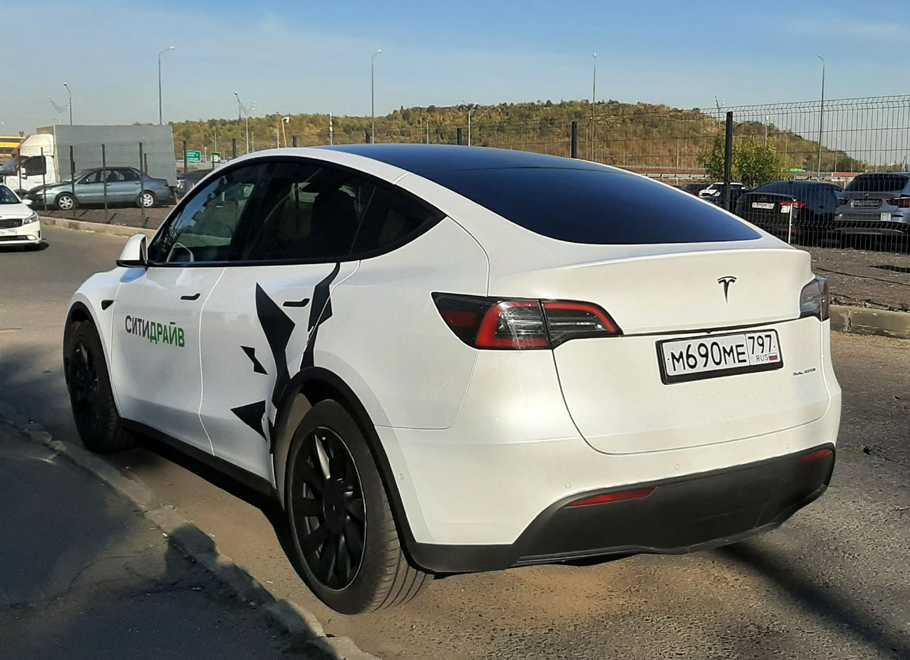 Москва, Tesla Model Y № М 690 МЕ 797