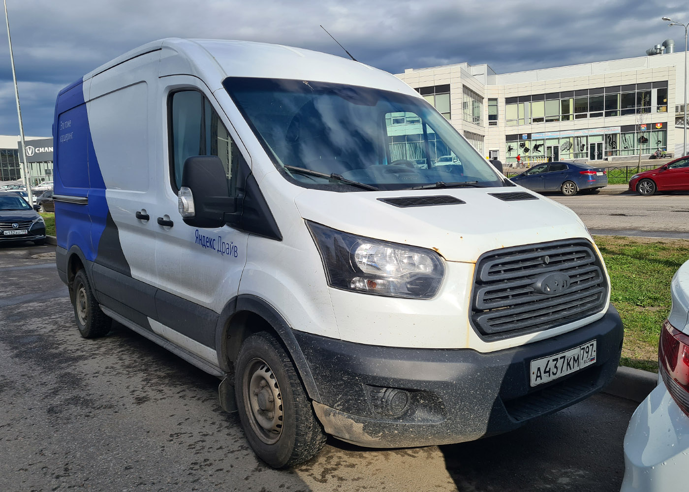 Межгород (Москва - Санкт-Петербург), Ford Transit № А 437 КМ 797