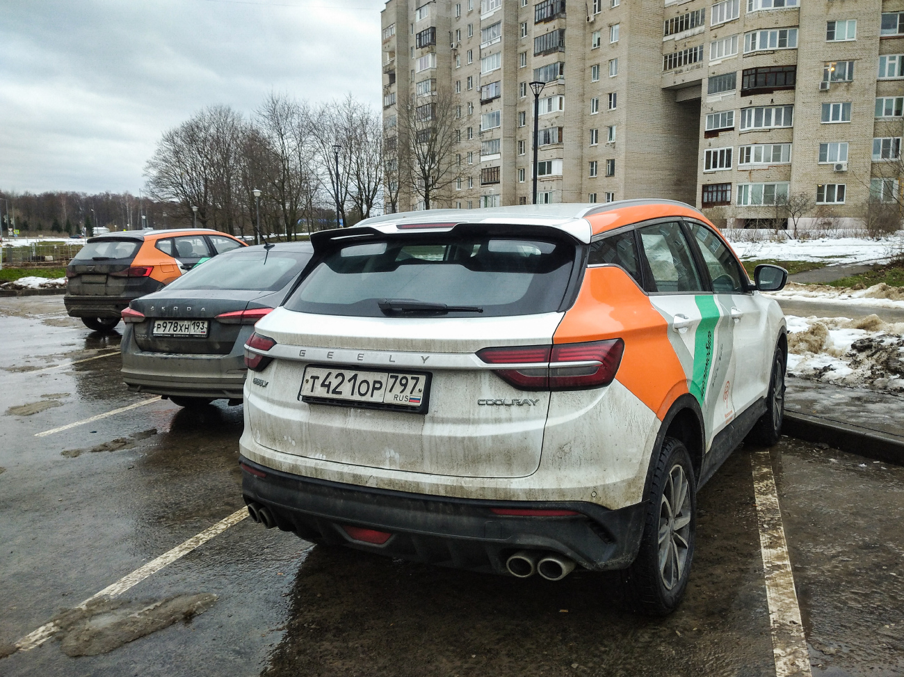 Москва, Jetta VS5 № С 617 ОО 797; Москва, Geely Coolray № Т 421 ОР 797
