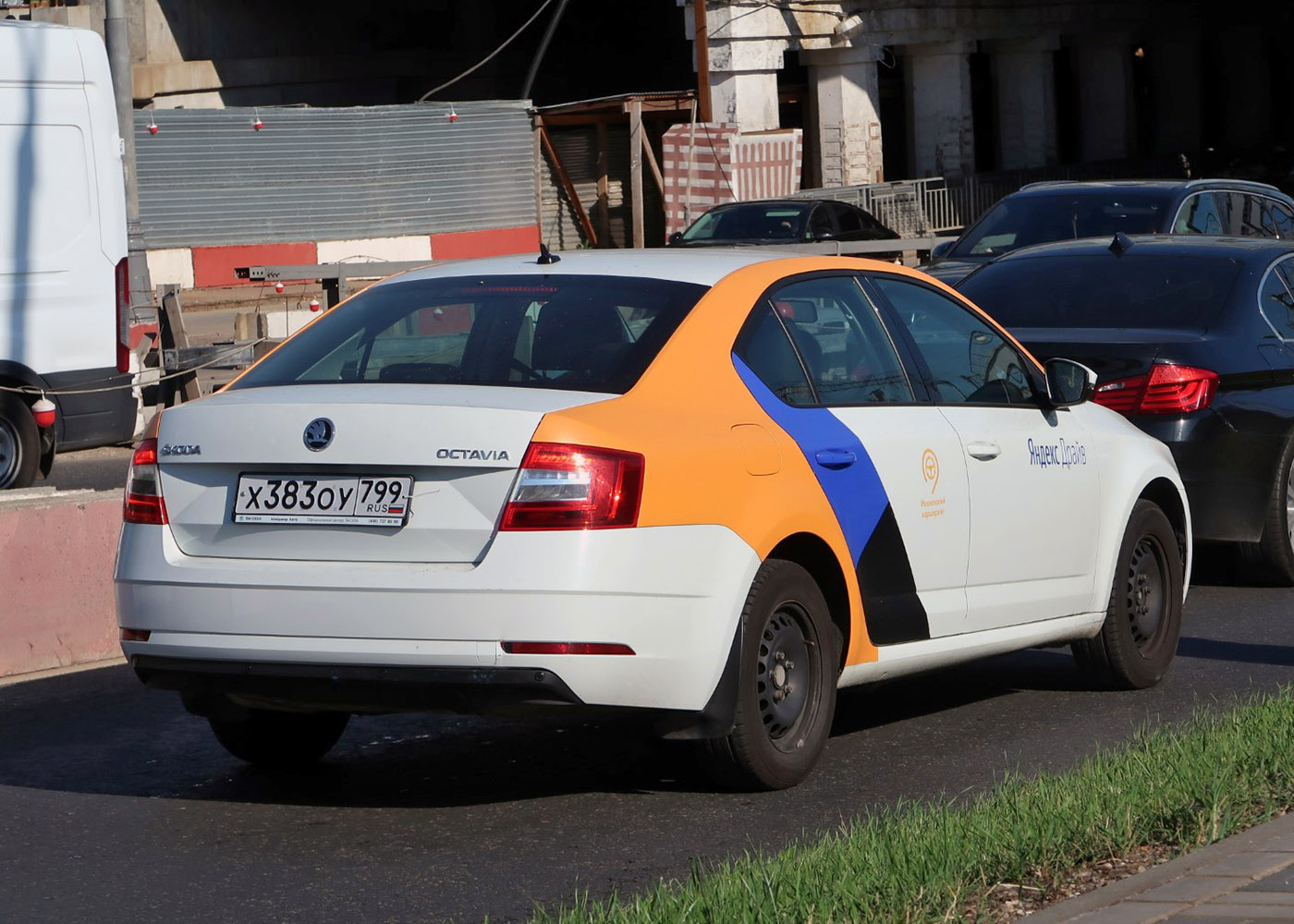 Москва, Škoda Octavia № Х 383 ОУ 799