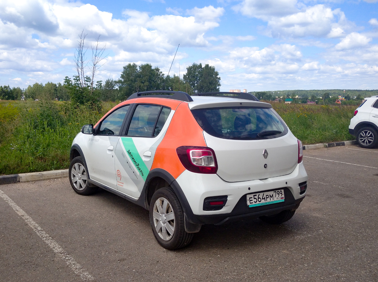 Москва, Renault Sandero № Е 564 РМ 799