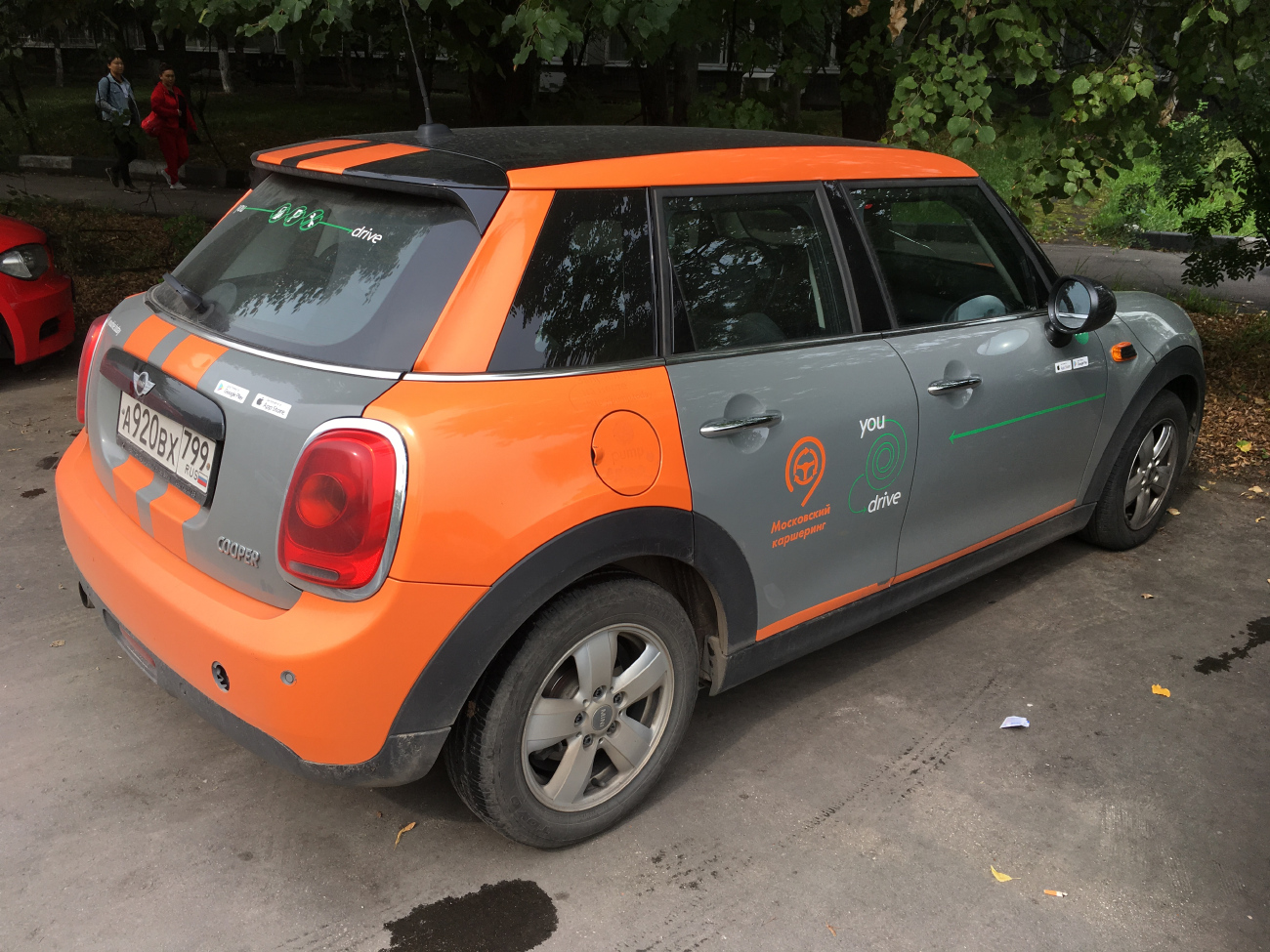 Москва, MINI Hatch № А 920 ВХ 799