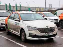 Москва, Škoda Rapid № Р 375 ВН 797