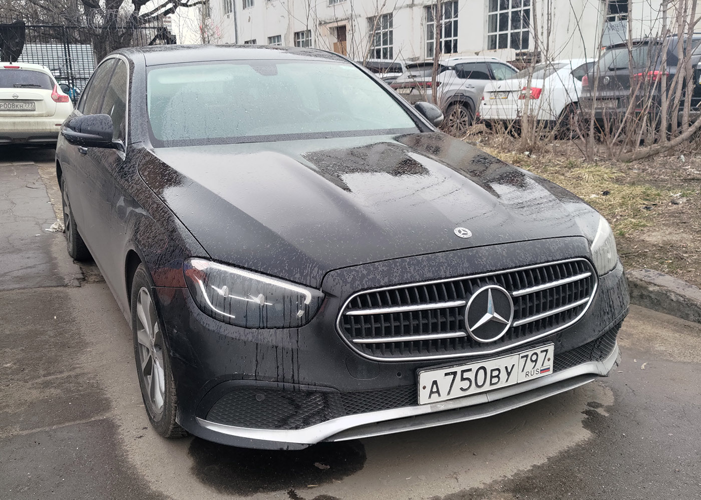 Межгород (Москва - Санкт-Петербург), Mercedes-Benz E-Klasse № А 750 ВУ 797