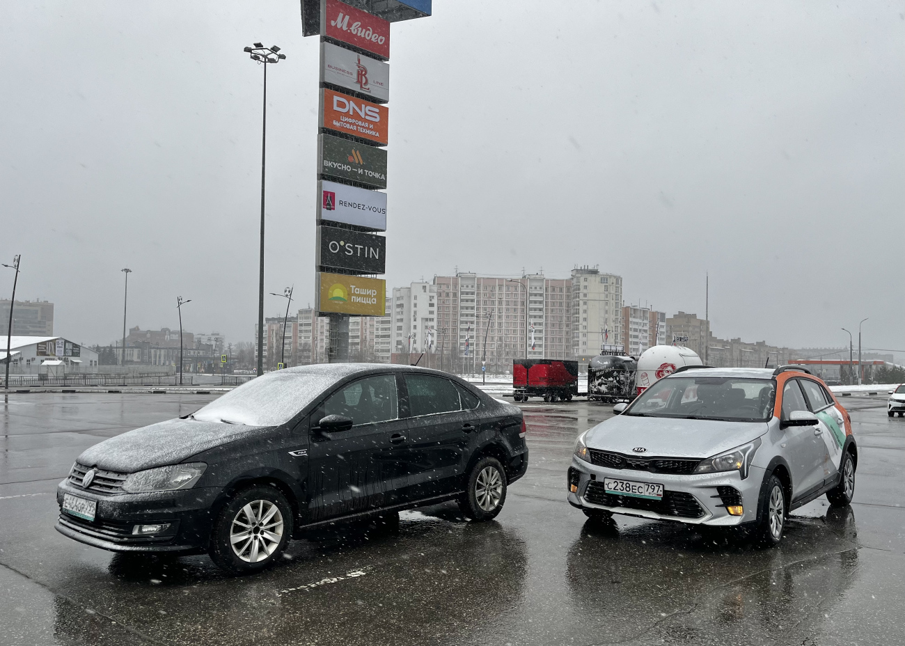 Nizhny Novgorod,  # Е 464 ОР 799; Nizhny Novgorod,  # С 238 ЕС 797