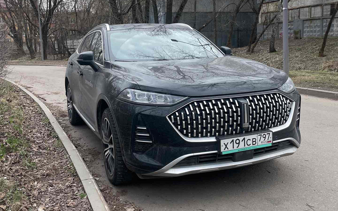 Фотографии из приложений каршеринга