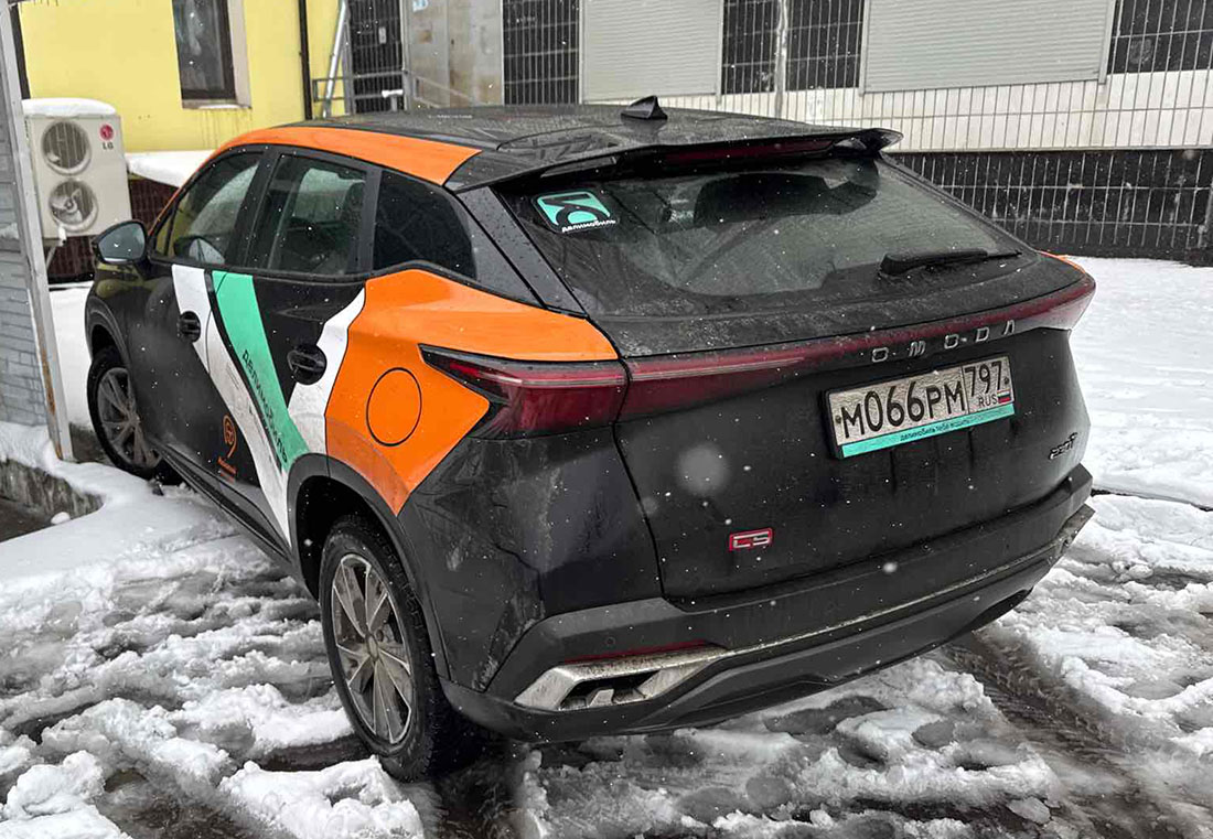 Фотографии из приложений каршеринга