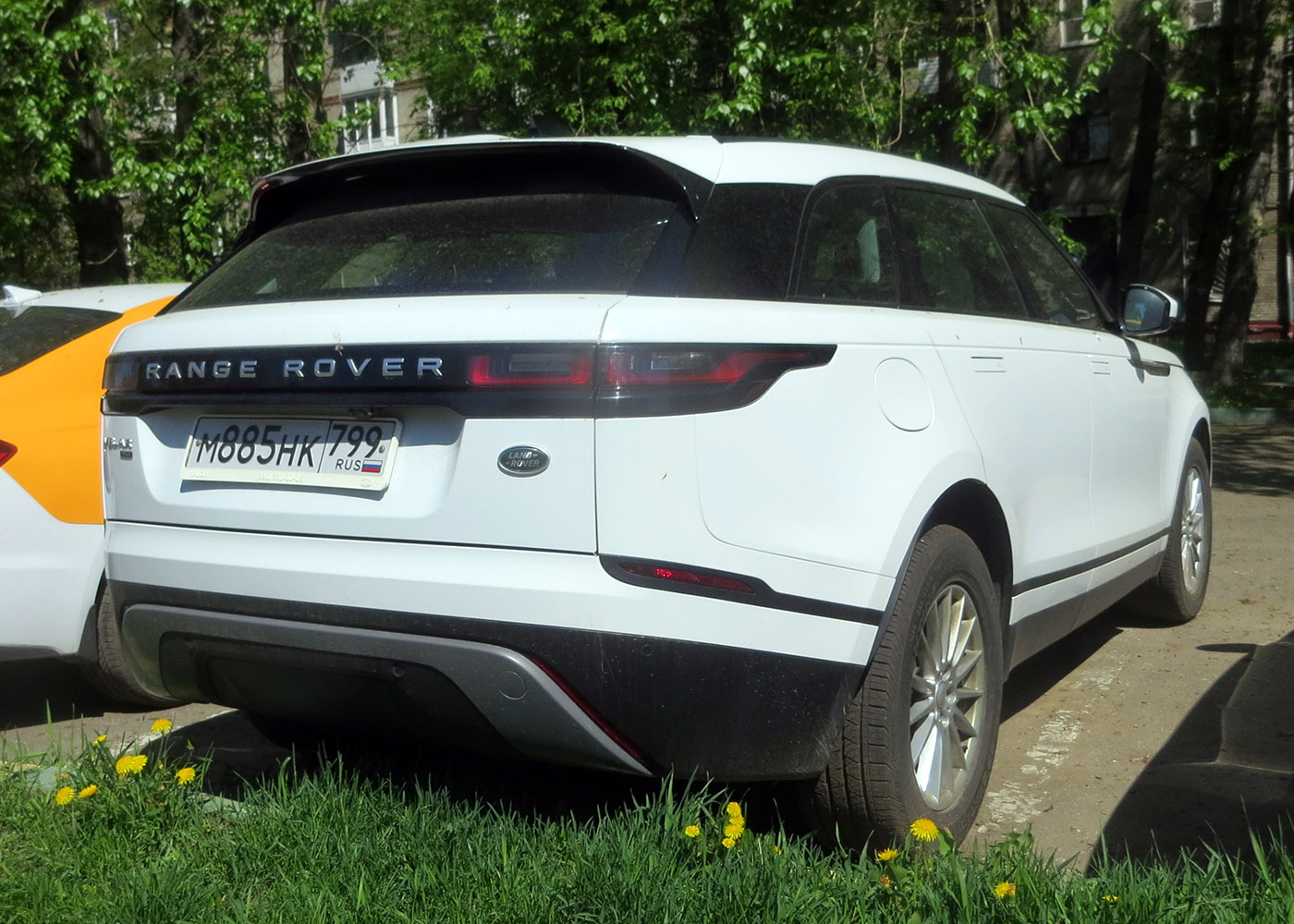 Межгород (Москва - Санкт-Петербург), Land Rover Range Rover Velar № М 885 НК 799