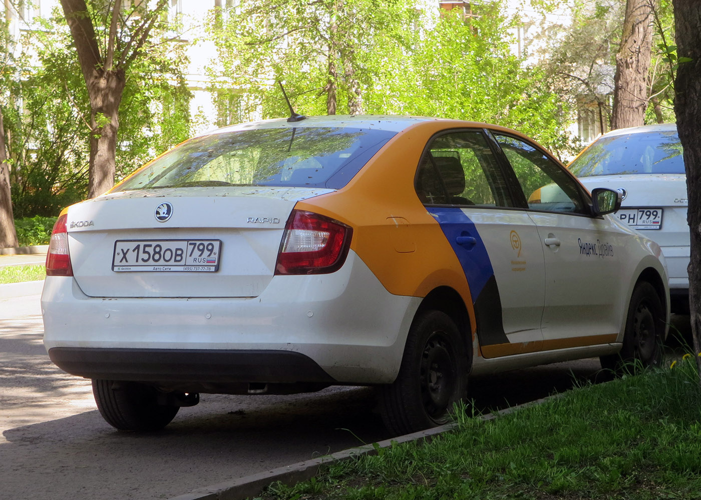 Москва, Škoda Rapid № Х 158 ОВ 799
