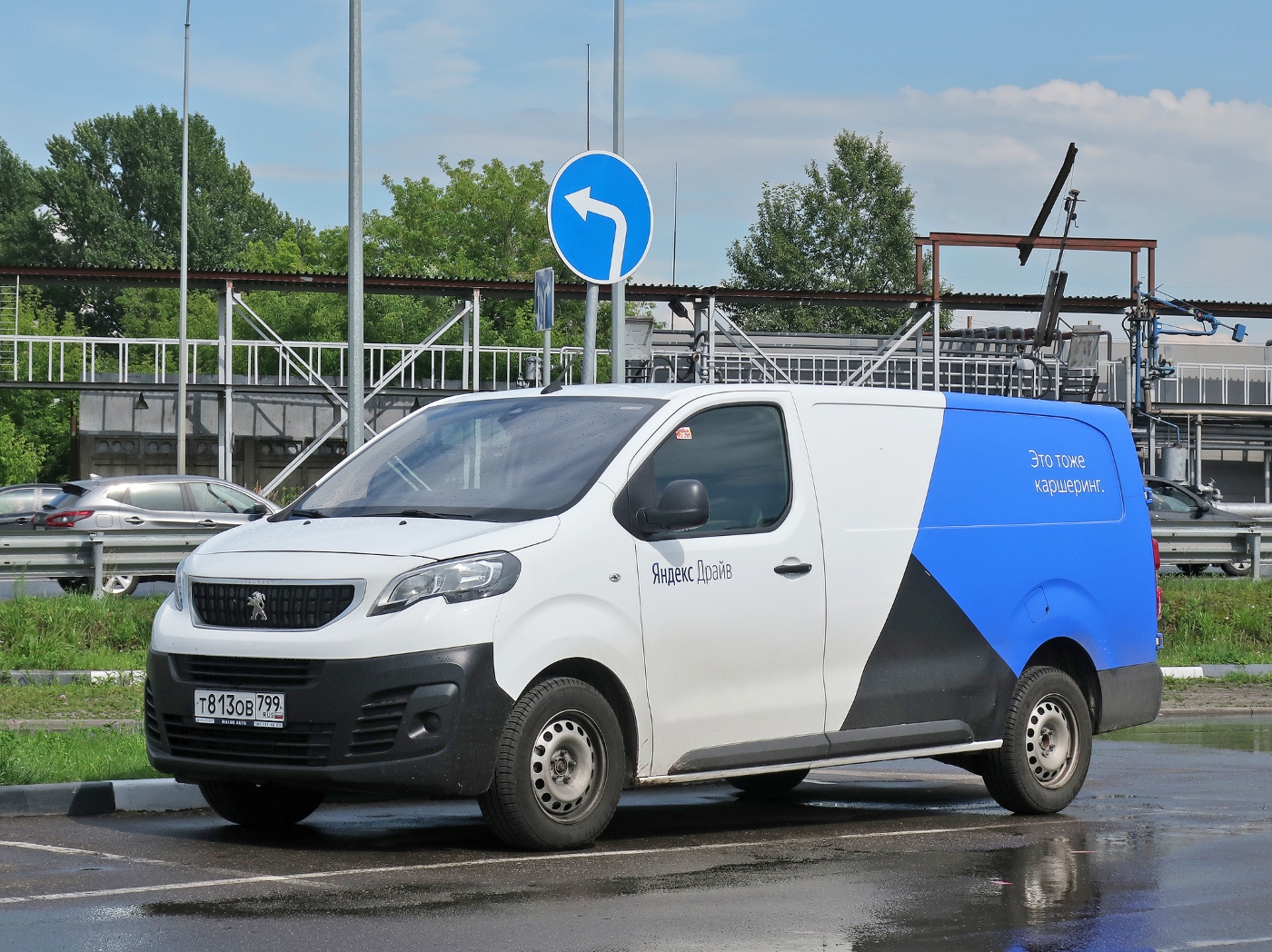 Межгород (Москва - Санкт-Петербург), Peugeot Expert № Т 813 ОВ 799