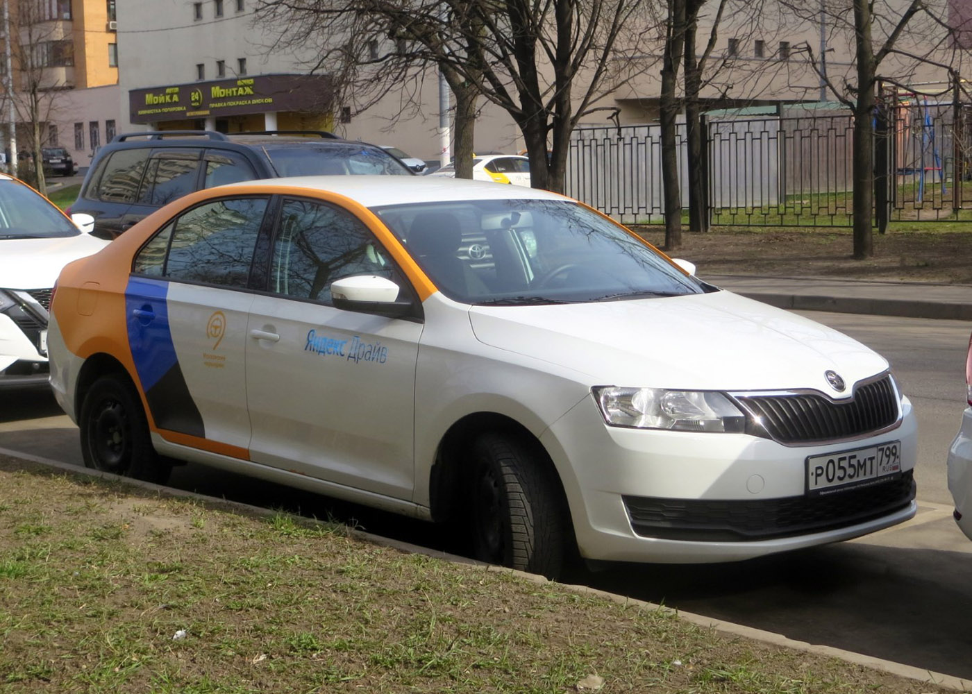 Москва, Škoda Rapid № Р 055 МТ 799