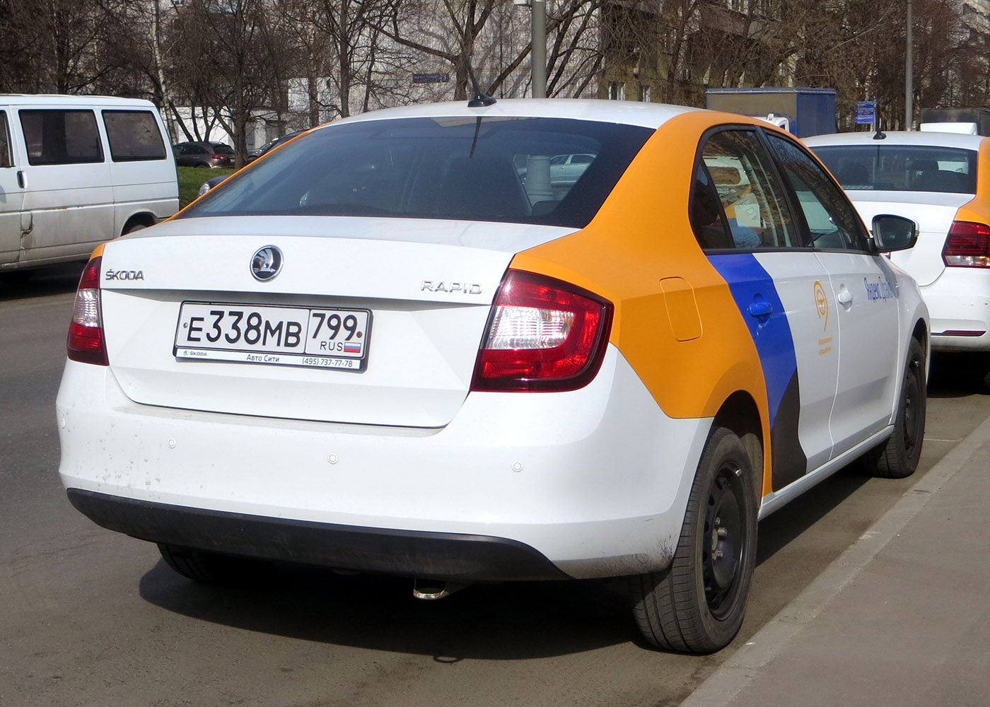 Москва, Škoda Rapid № Е 338 МВ 799