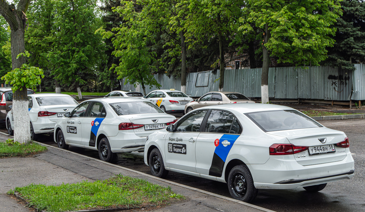 Саратов, Jetta VA3 № У 918 ВЕ 58; Саратов, Jetta VA3 № У 944 ВН 58