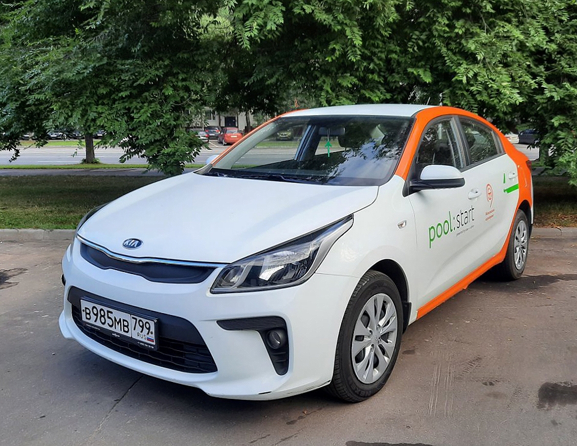 Москва, KIA Rio № В 985 МВ 799