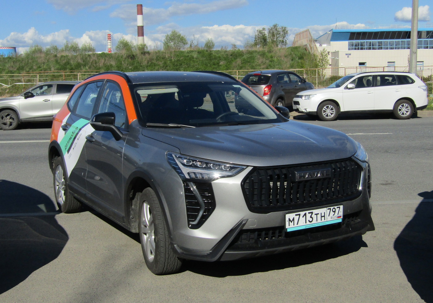 Санкт-Петербург, Haval Jolion № М 713 ТН 797