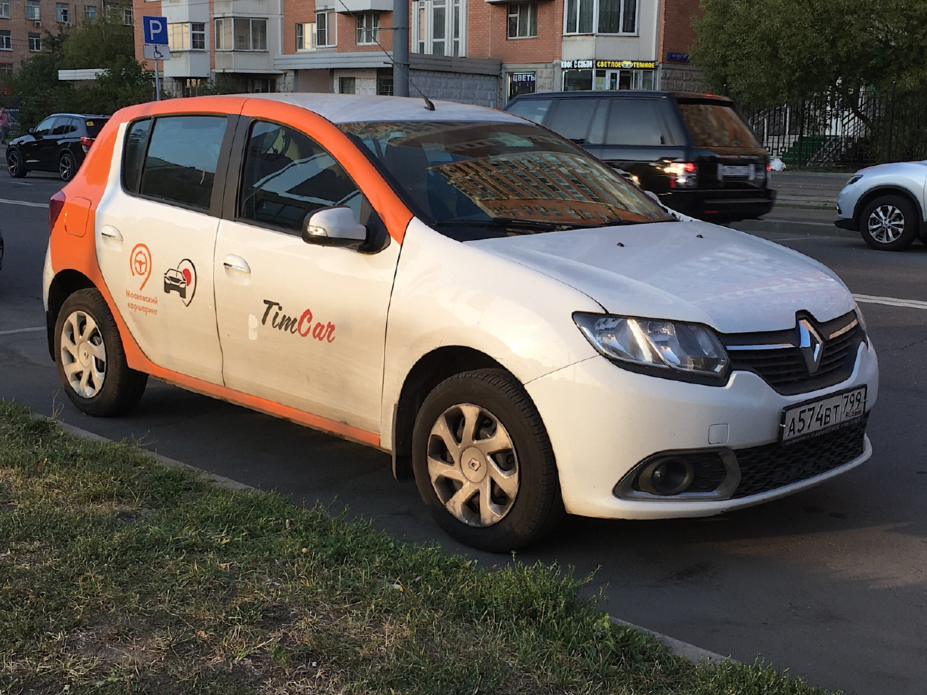 Москва, Renault Sandero № А 574 ВТ 799