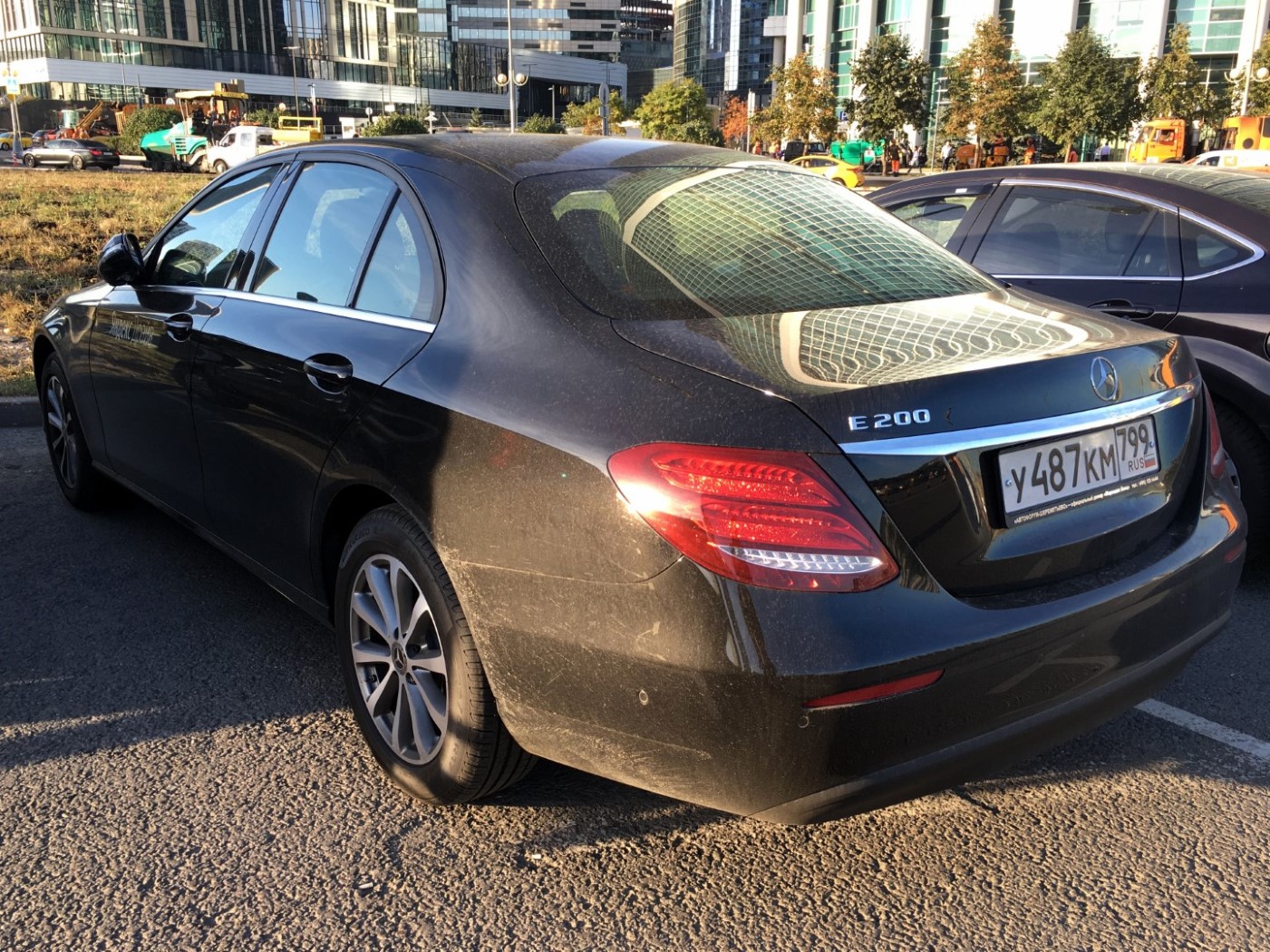 Межгород (Москва - Санкт-Петербург), Mercedes-Benz E-Klasse № У 487 КМ 799