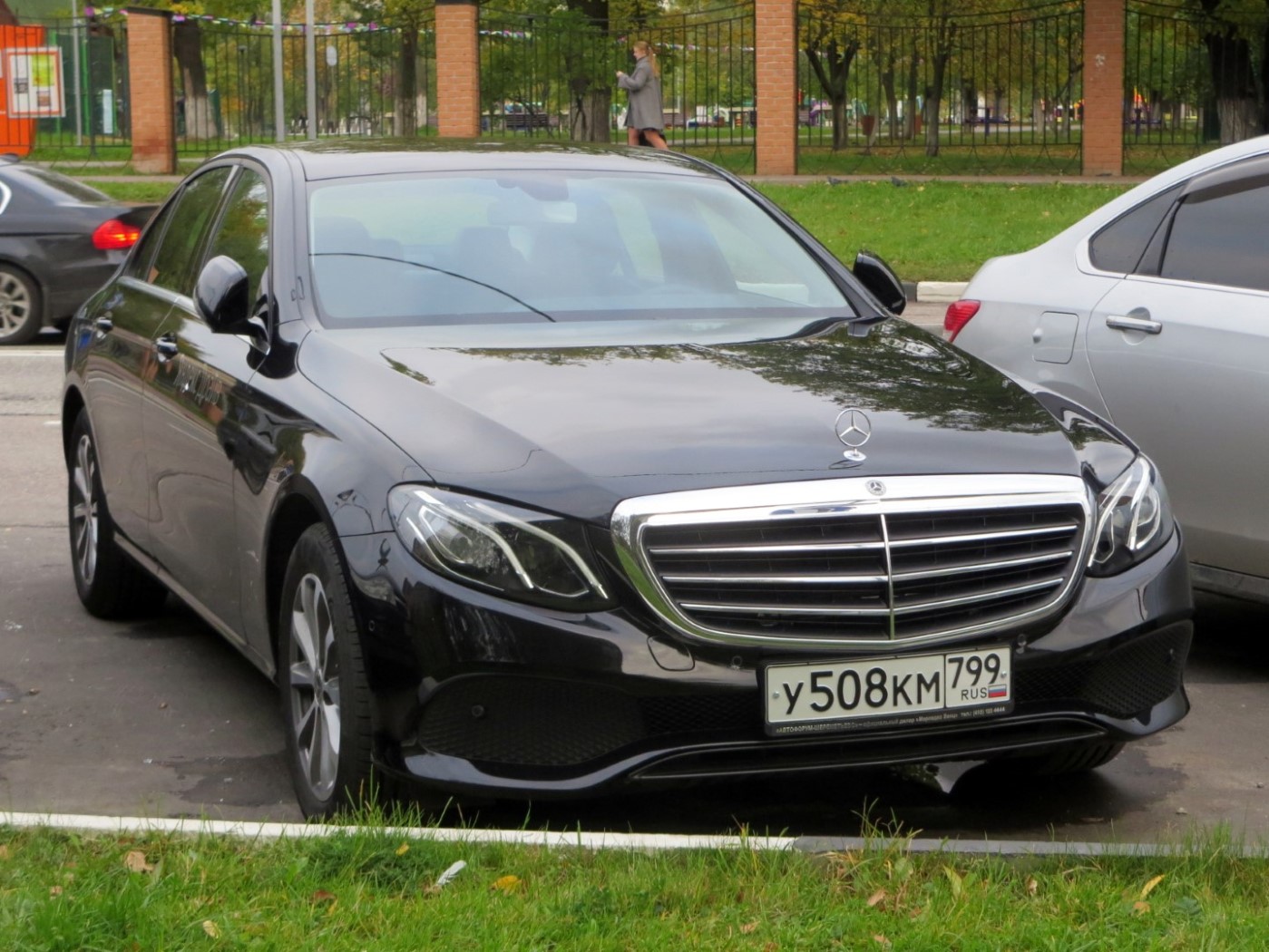 Межгород (Москва - Санкт-Петербург), Mercedes-Benz E-Klasse № У 508 КМ 799