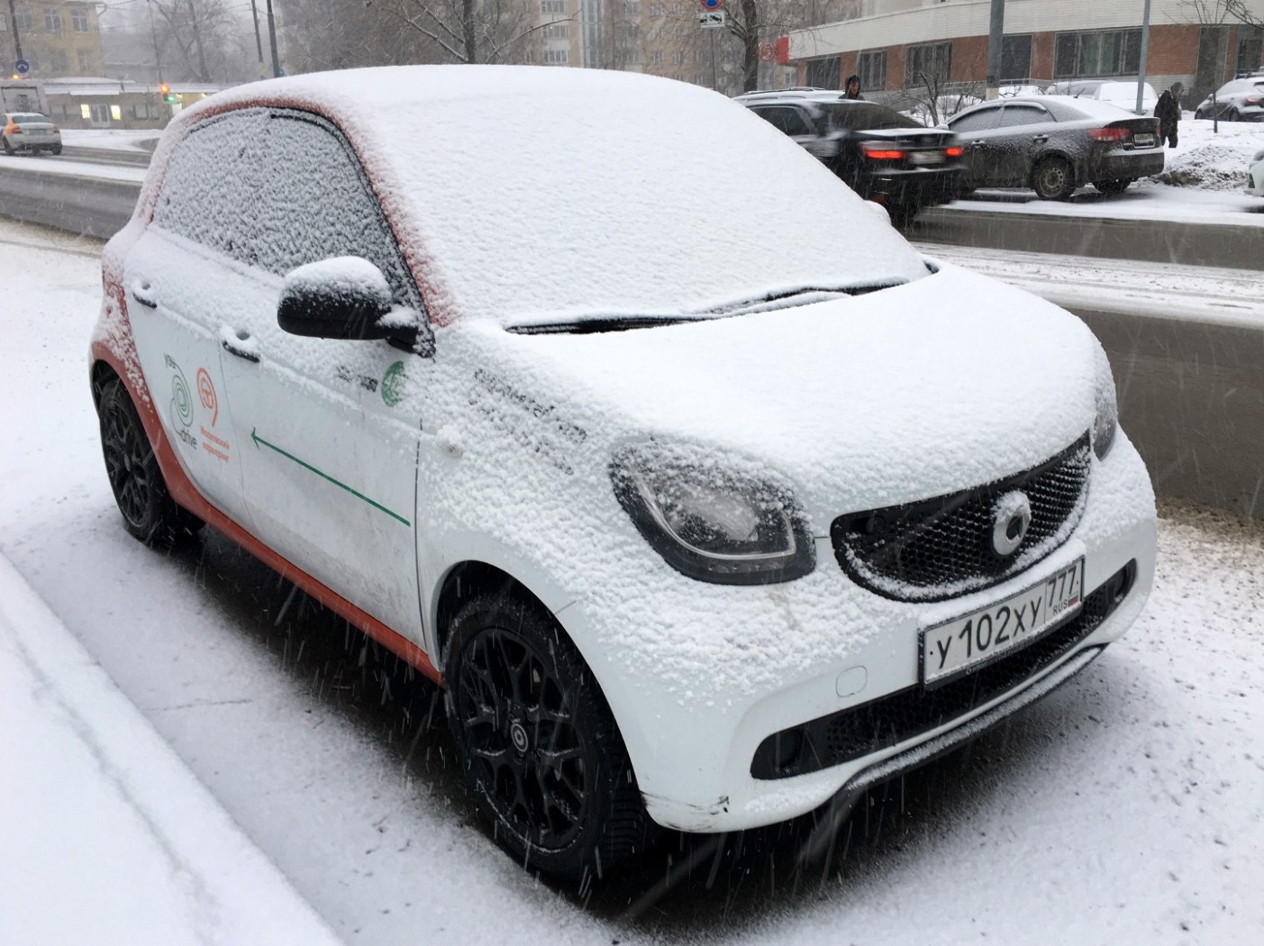 Москва, Smart ForFour № У 102 ХУ 777