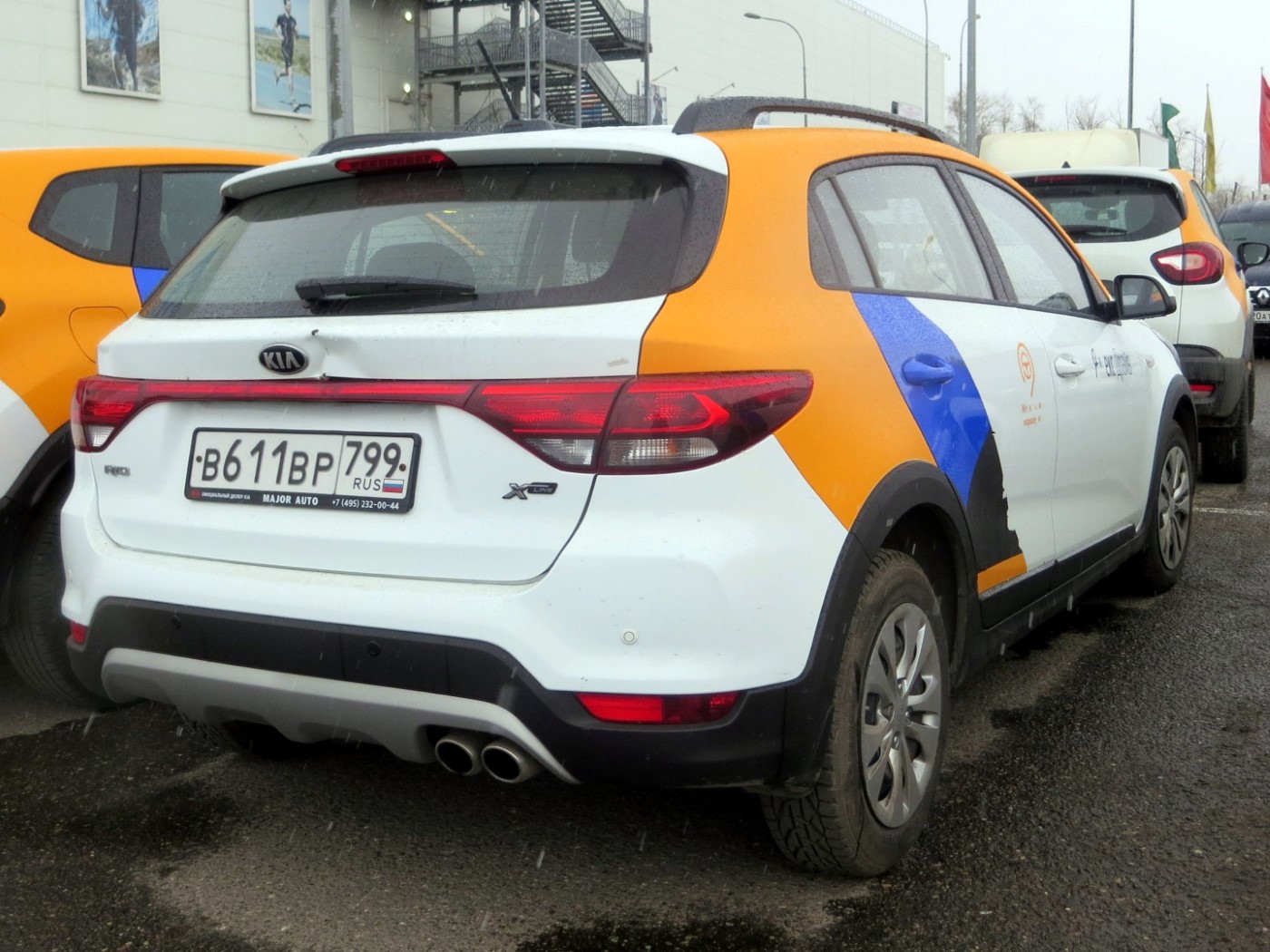 Москва, KIA Rio № В 611 ВР 799