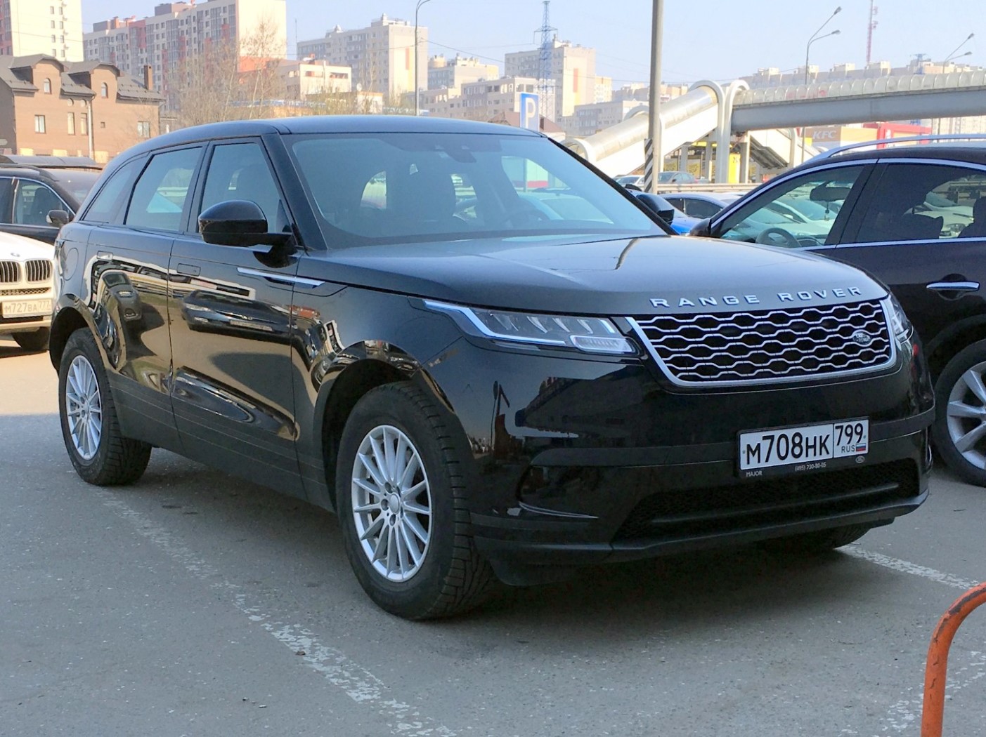 Межгород (Москва - Санкт-Петербург), Land Rover Range Rover Velar № М 708 НК 799