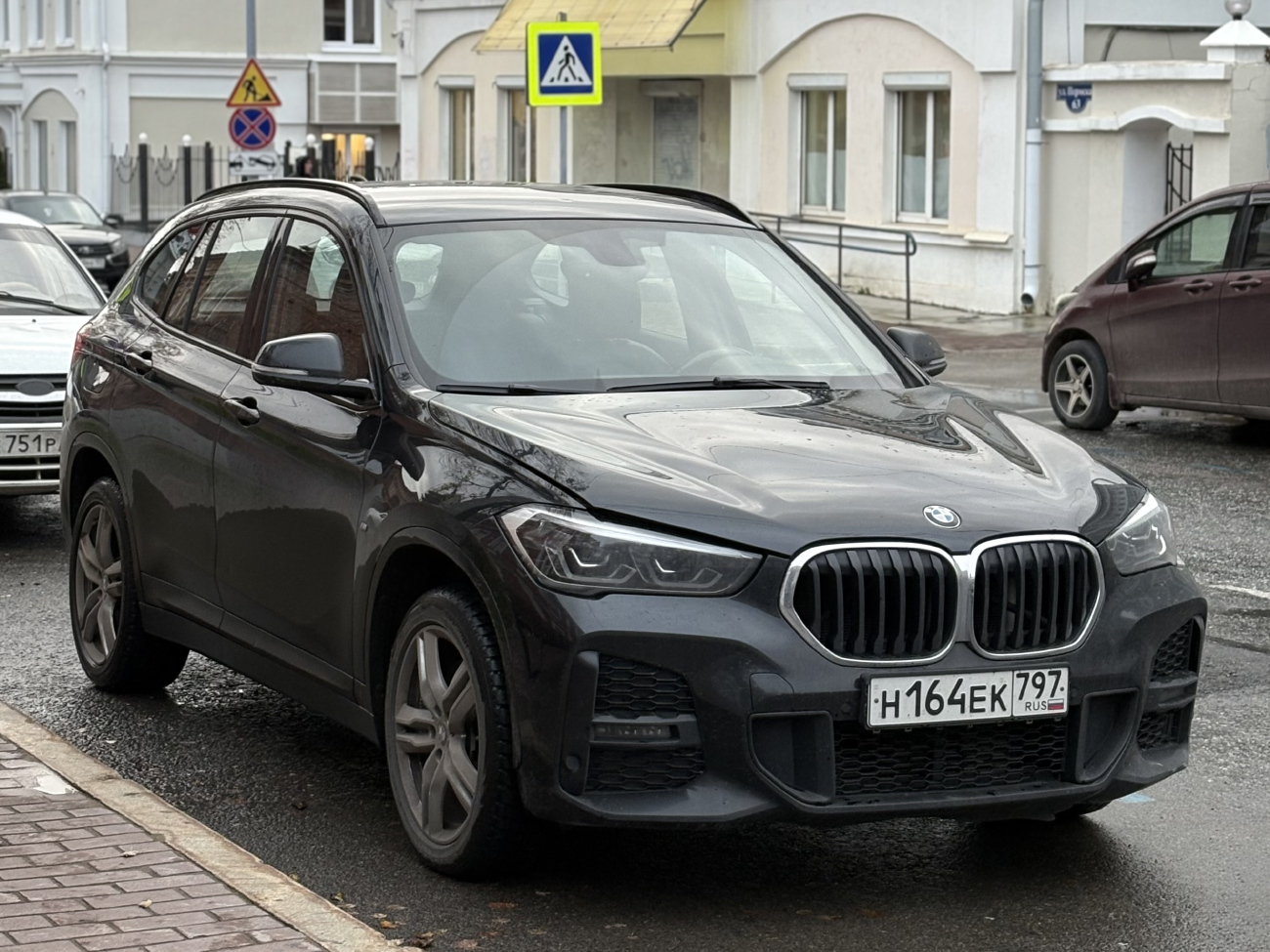 Пермь, BMW X1 № Н 164 ЕК 797