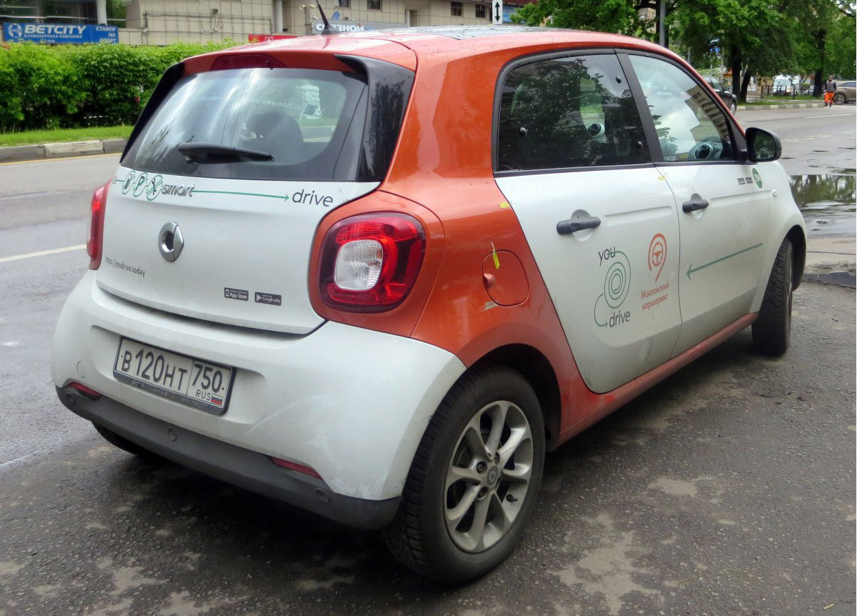 Москва, Smart ForFour № В 120 НТ 750