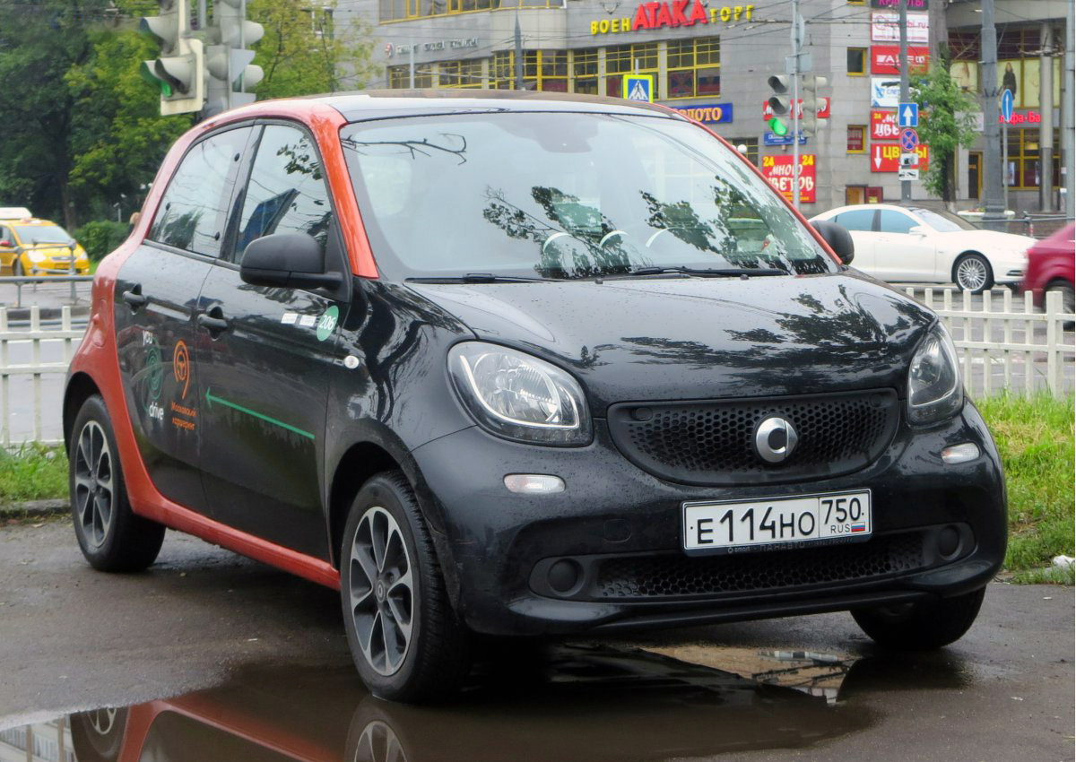 Москва, Smart ForFour № Е 114 НО 750