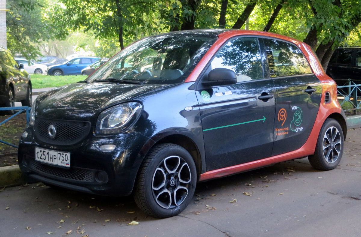 Москва, Smart ForFour № С 251 НР 750