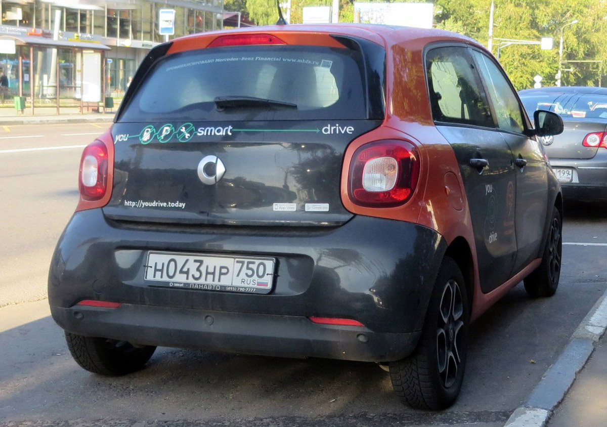 Москва, Smart ForFour № Н 043 НР 750