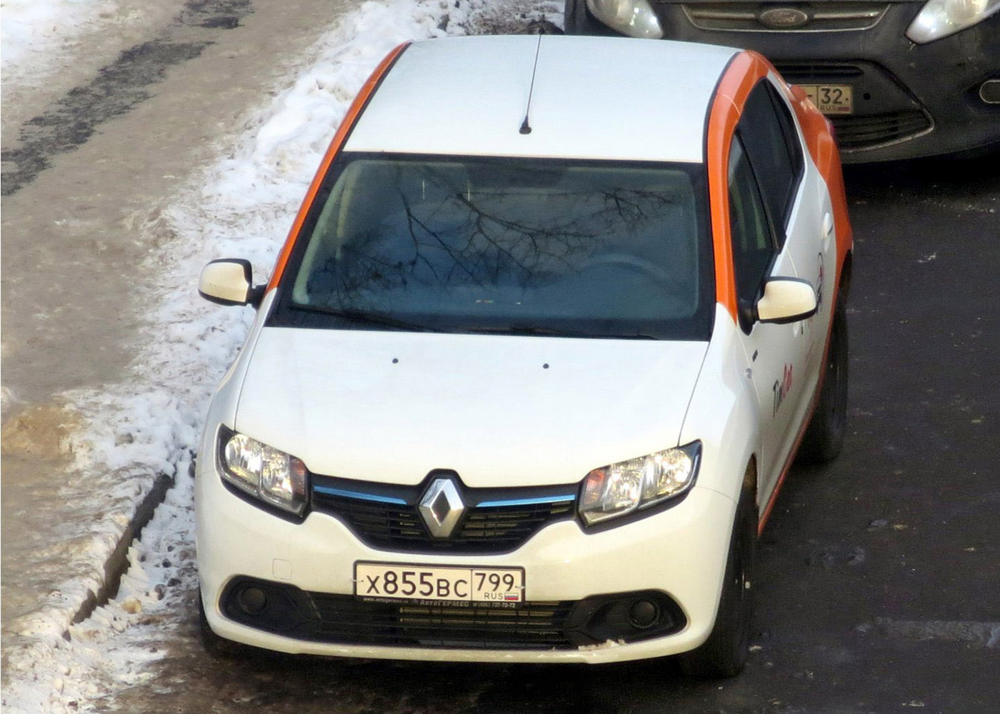 Москва, Renault Logan № Х 855 ВС 799