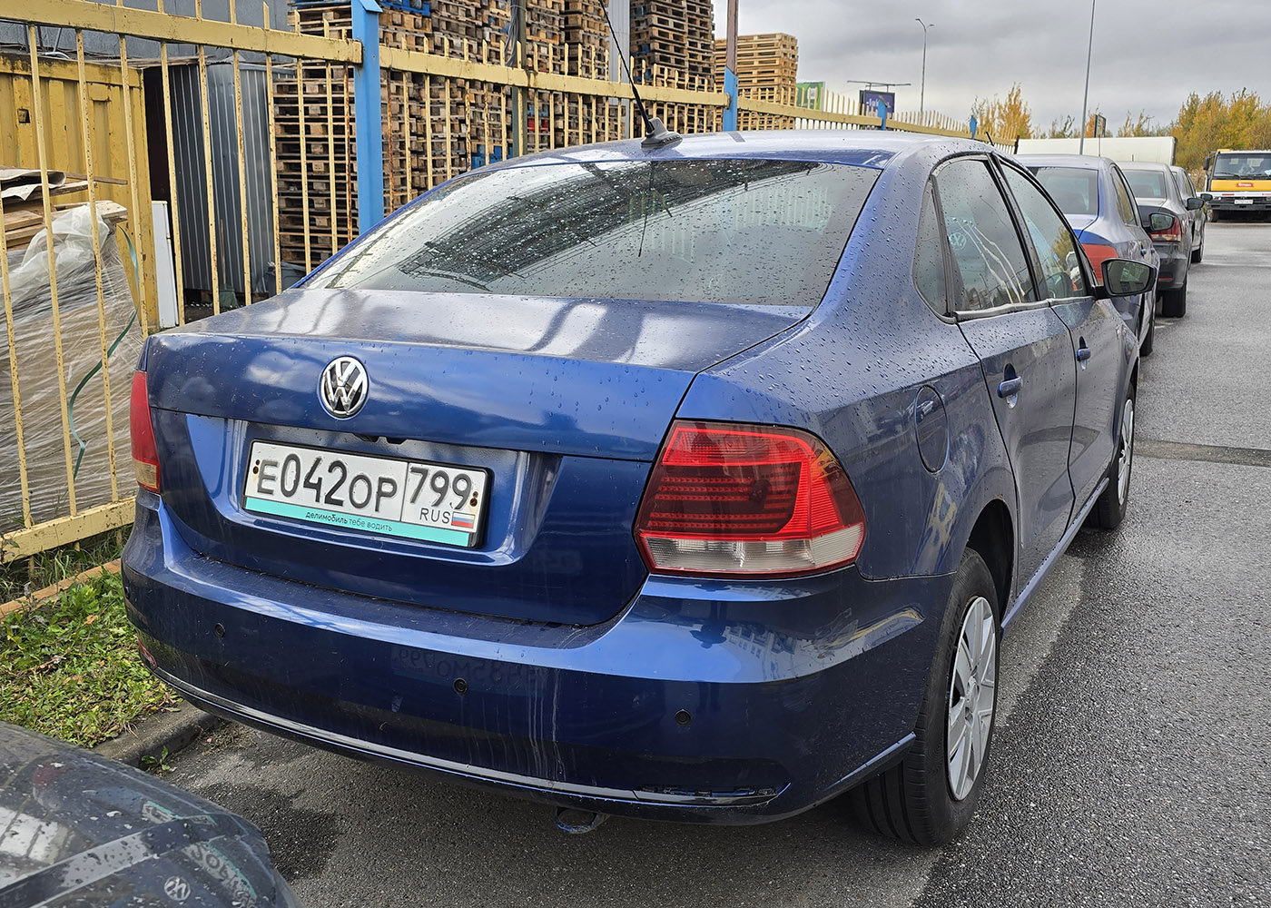 Санкт-Петербург, Volkswagen Polo № Е 042 ОР 799