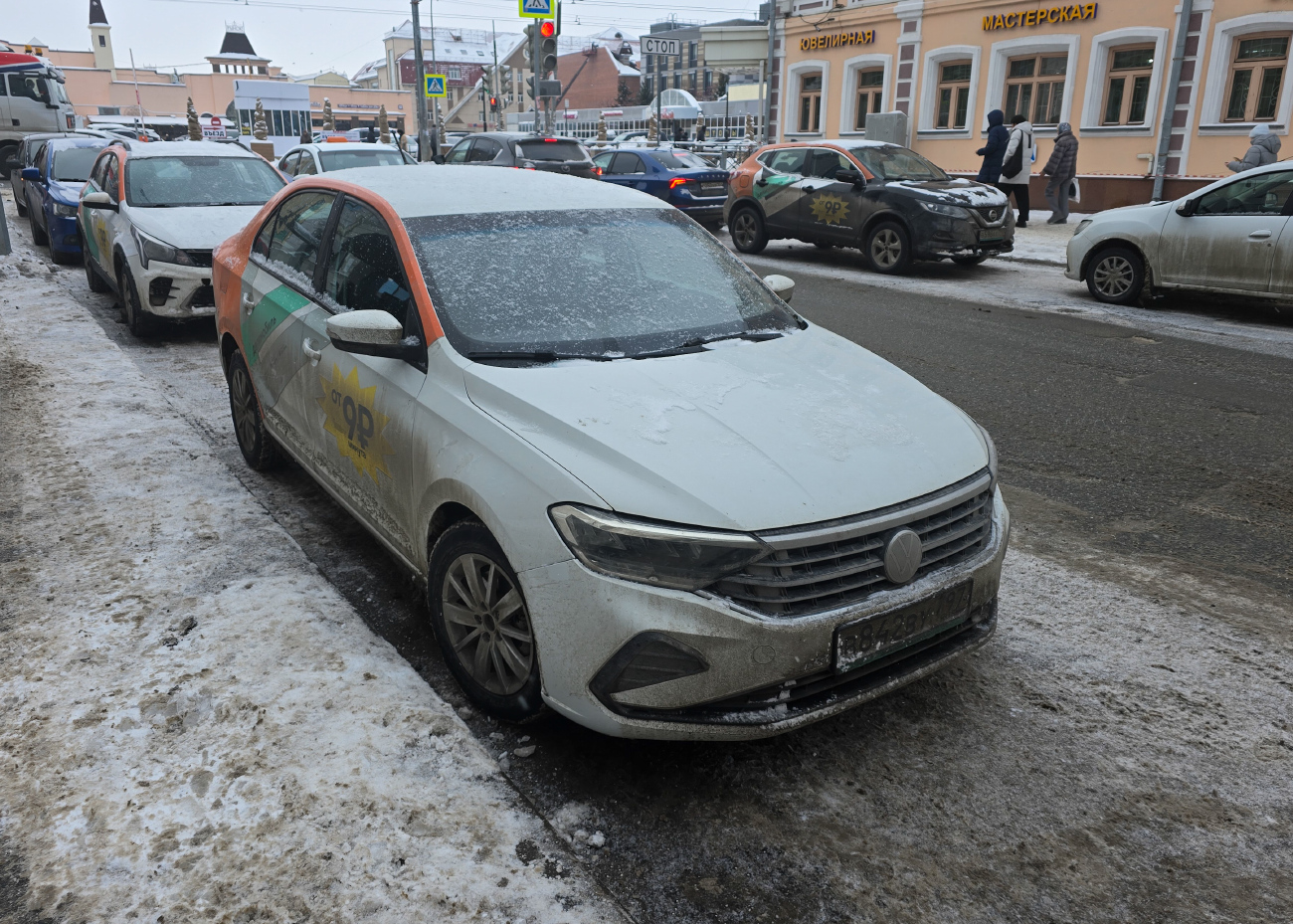 Казань, Volkswagen Polo № В 842 ВУ 797
