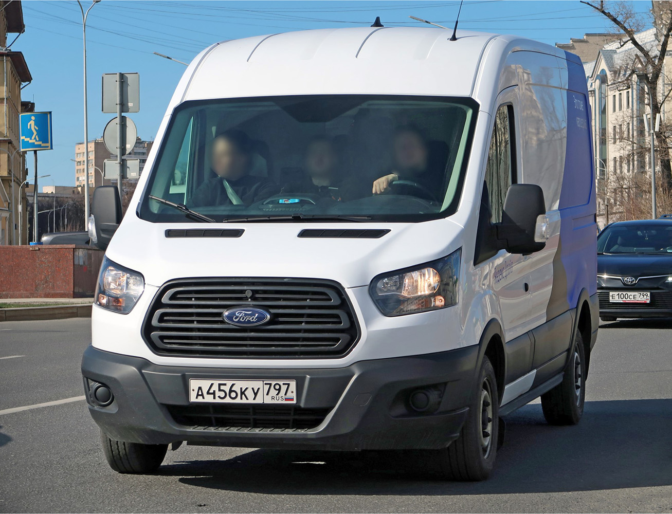 Межгород (Москва - Санкт-Петербург), Ford Transit № А 456 КУ 797