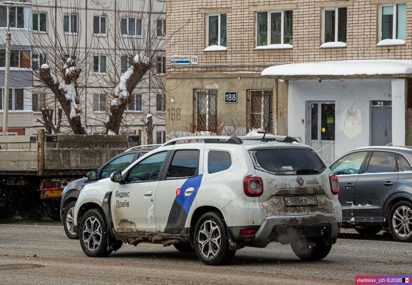 Ижевск, Renault Duster № С 885 КВ 797