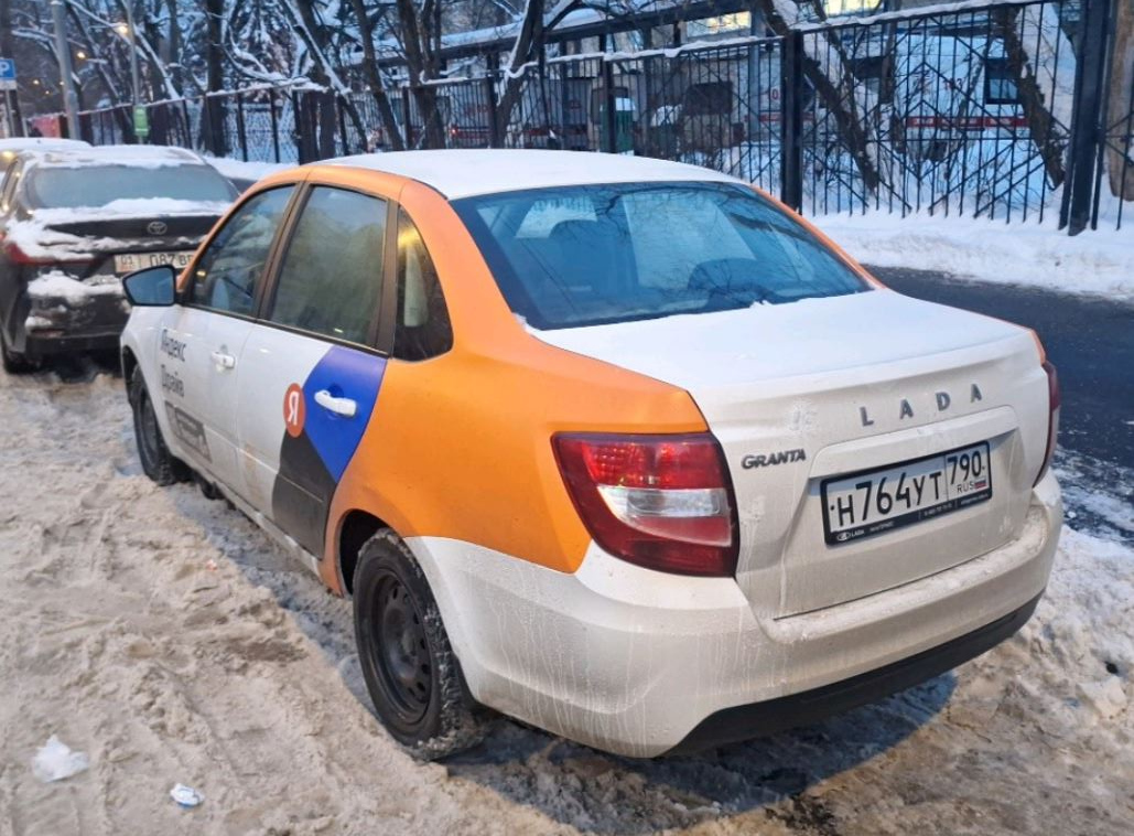 Москва, Lada Granta № Н 764 УТ 790; Фотографии из приложений каршеринга