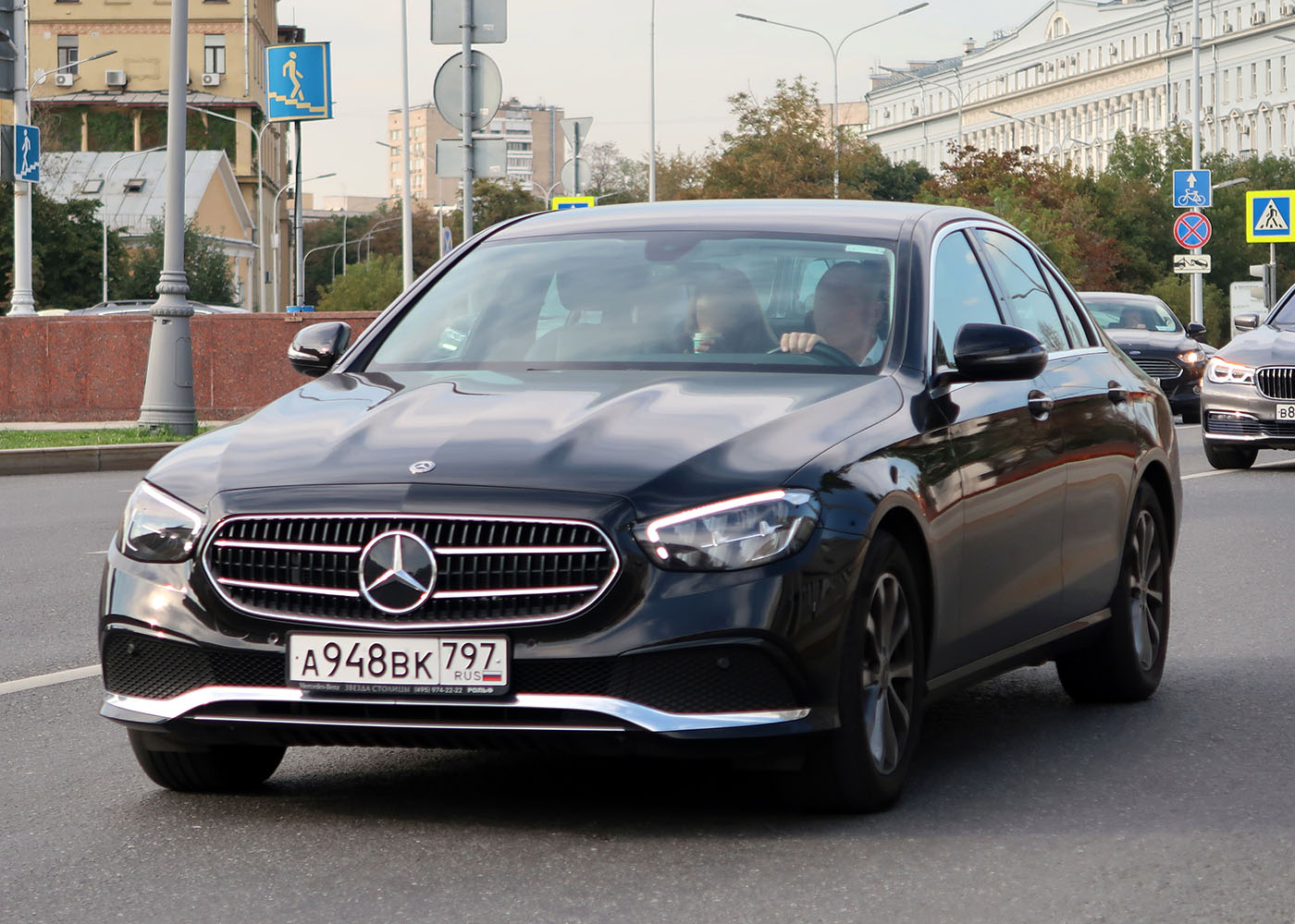 Межгород (Москва - Санкт-Петербург), Mercedes-Benz E-Klasse № А 948 ВК 797