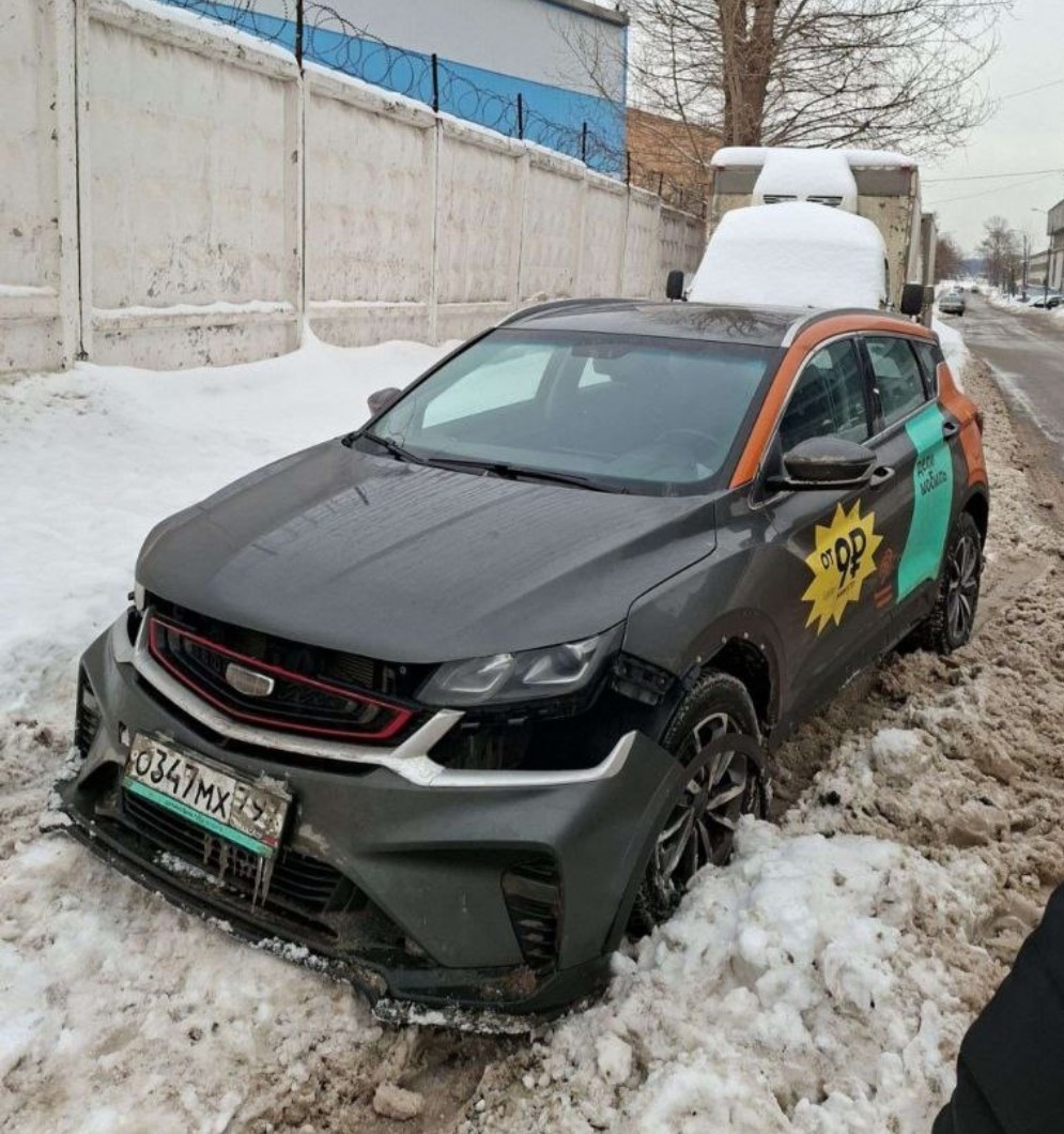 Москва, Geely Coolray № О 347 МХ 797; Фотографии из приложений каршеринга