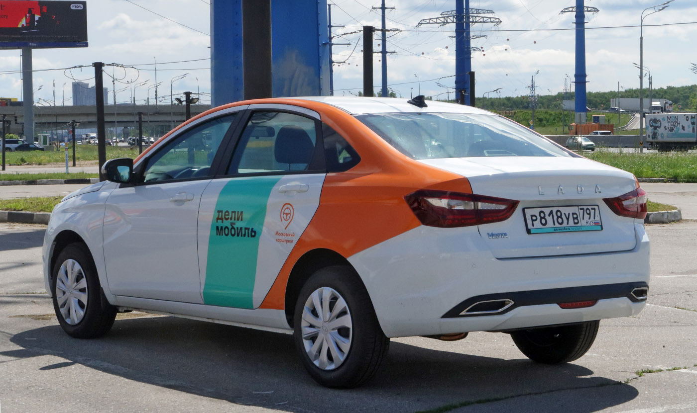 Москва, Lada Vesta № Р 818 УВ 797