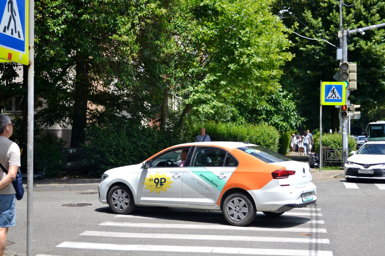 Сочи, Volkswagen Polo № Р 482 ЕН 797