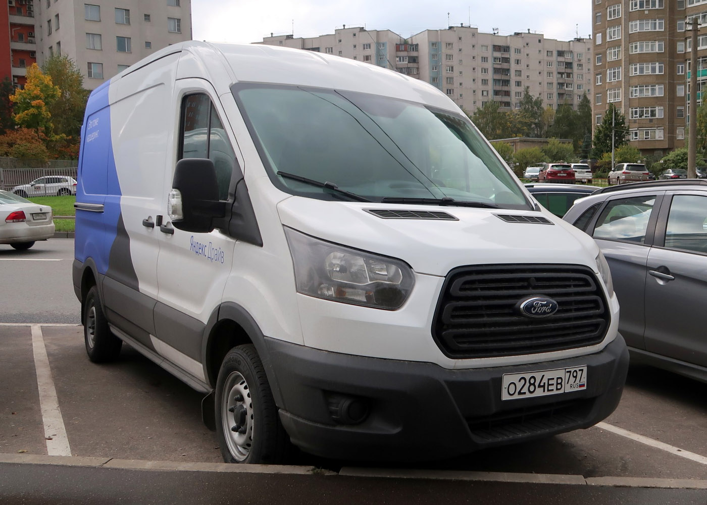 Межгород (Москва - Санкт-Петербург), Ford Transit № О 284 ЕВ 797