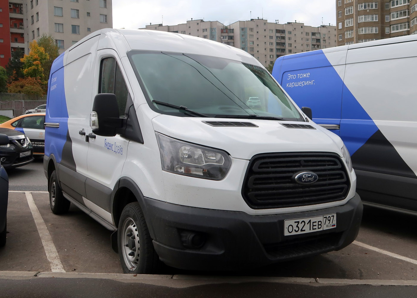 Межгород (Москва - Санкт-Петербург), Ford Transit № О 321 ЕВ 797