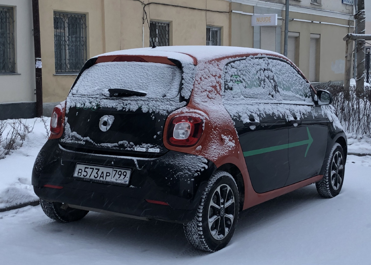 Екатеринбург, Smart ForFour № В 573 АР 799