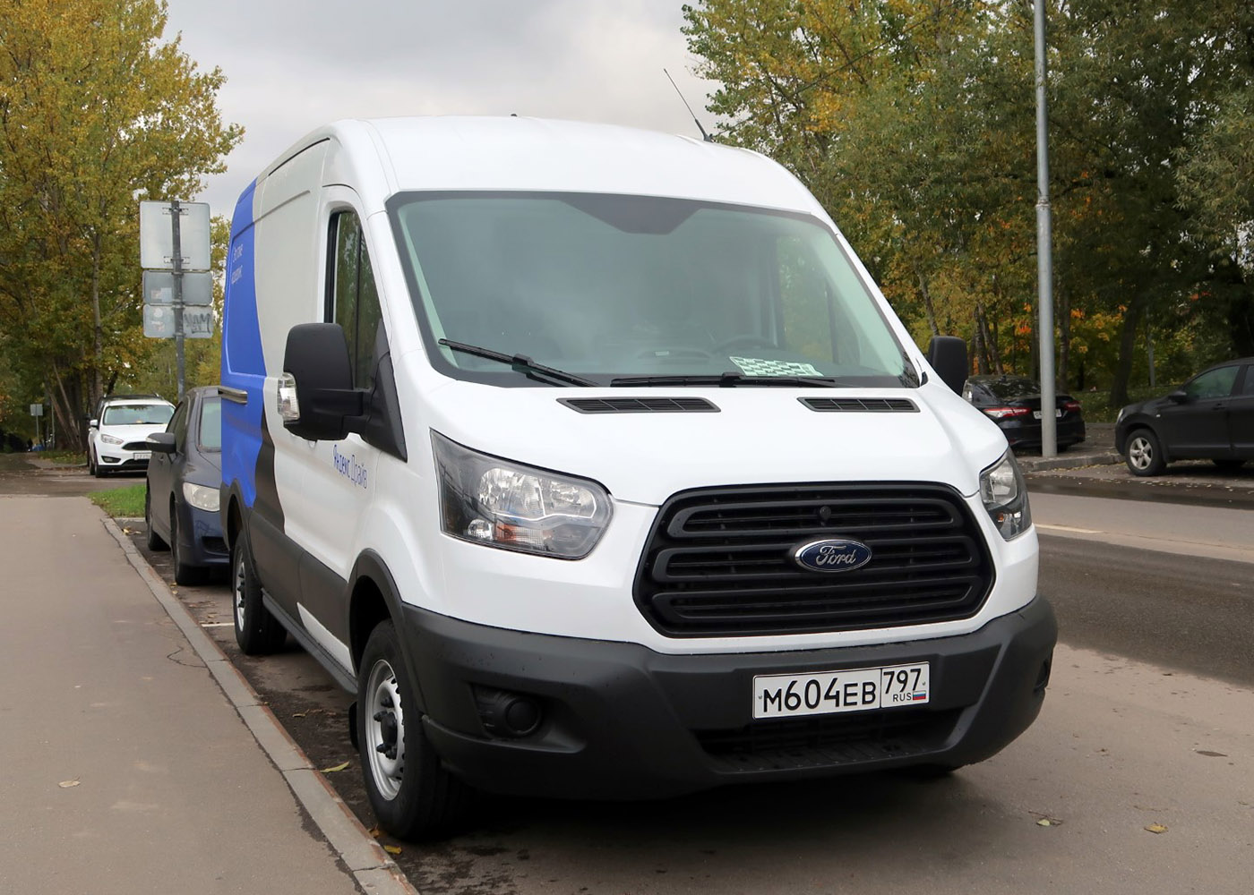 Межгород (Москва - Санкт-Петербург), Ford Transit № М 604 ЕВ 797