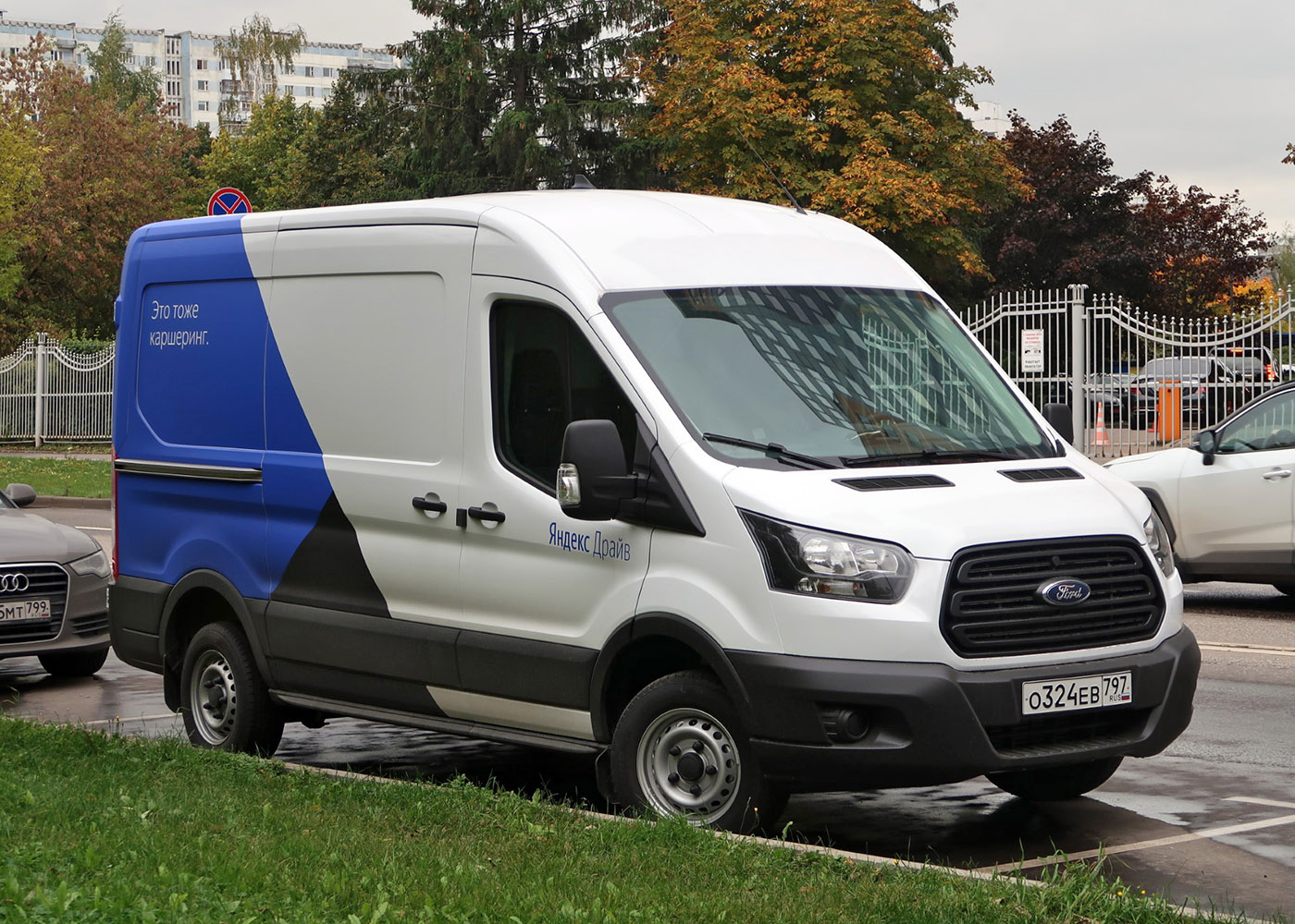Межгород (Москва - Санкт-Петербург), Ford Transit № О 324 ЕВ 797