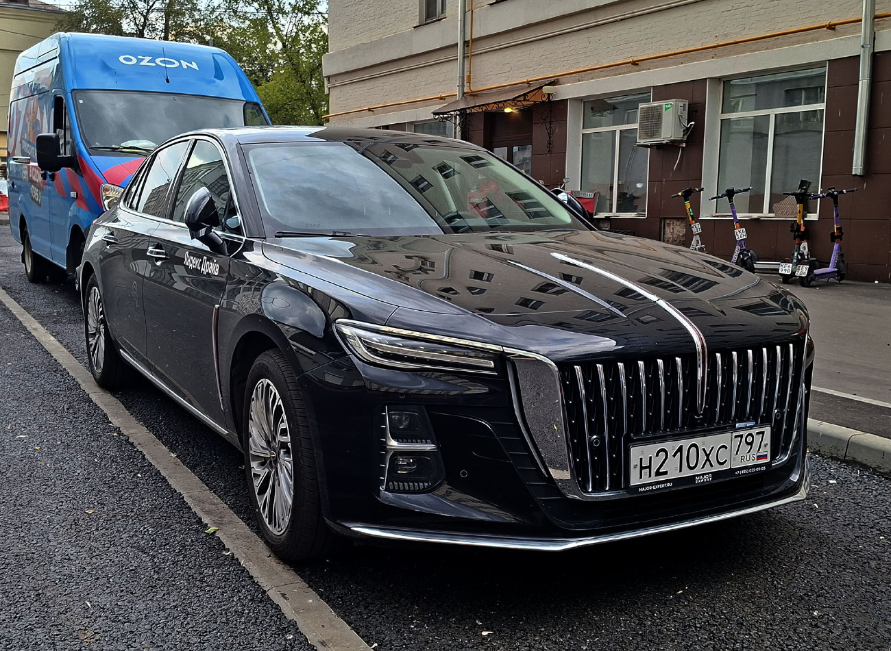Москва, Hongqi H5 № Н 210 ХС 797