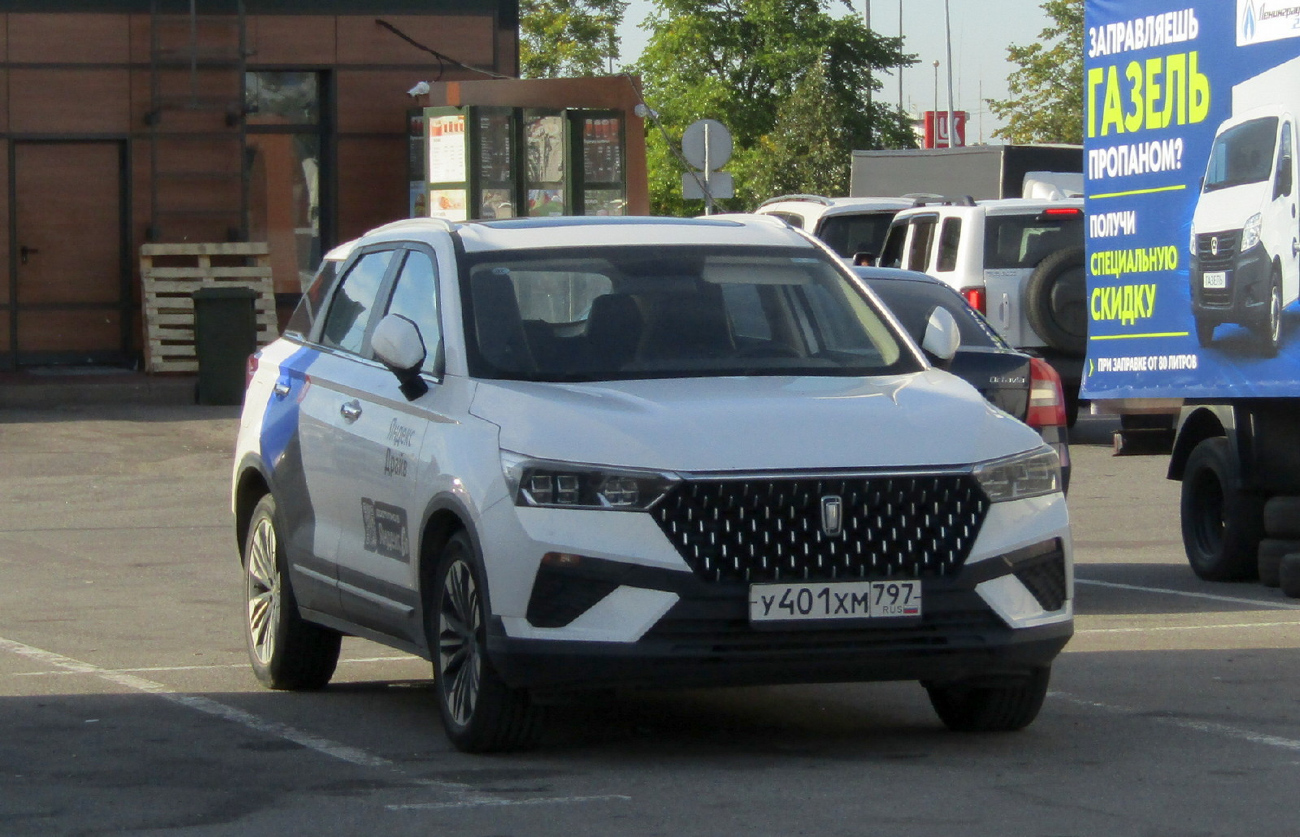 Санкт-Петербург, Bestune T77 № У 401 ХМ 797