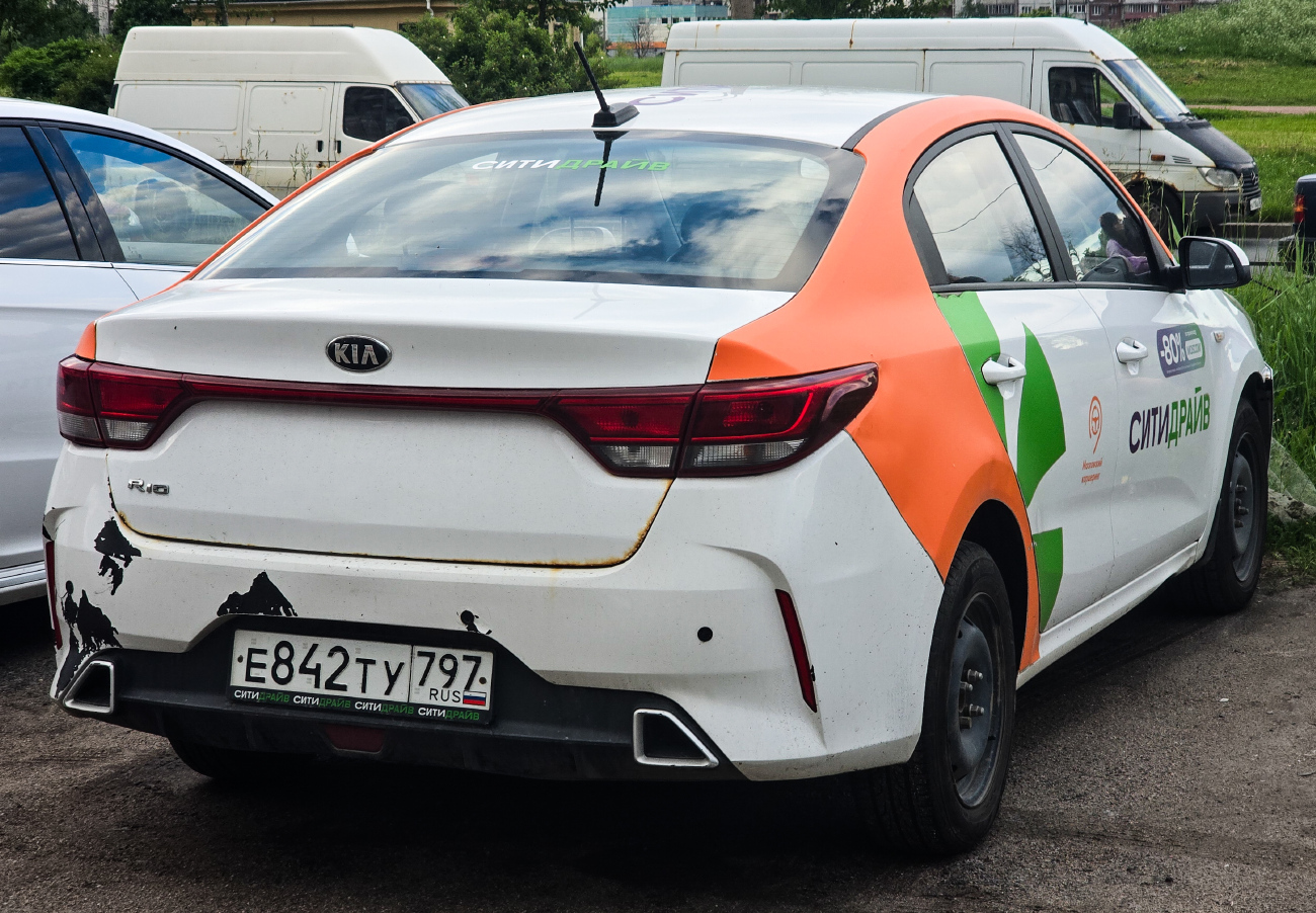 Санкт-Петербург, KIA Rio № Е 842 ТУ 797