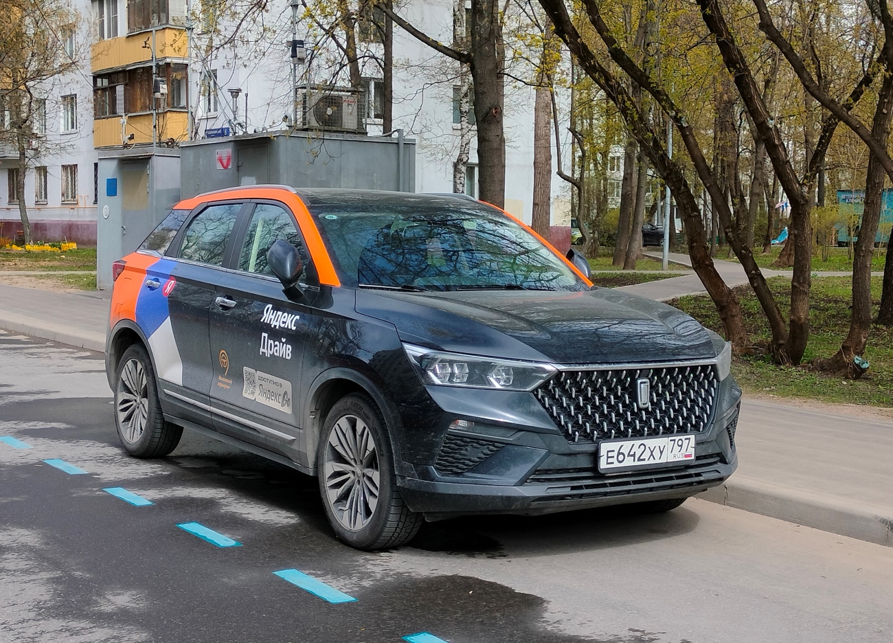 Москва, Bestune T77 № Е 642 ХУ 797